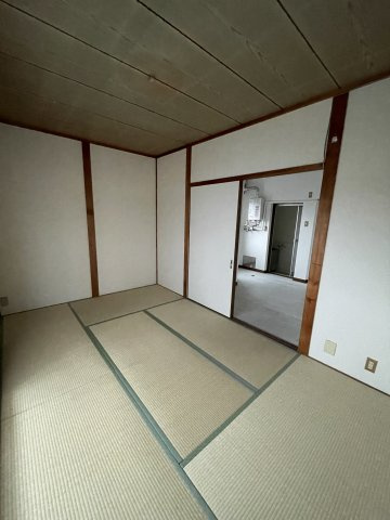 築島ビルの和室