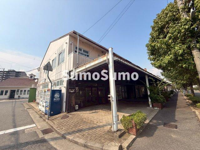 芦屋浜東サブセンターの外観