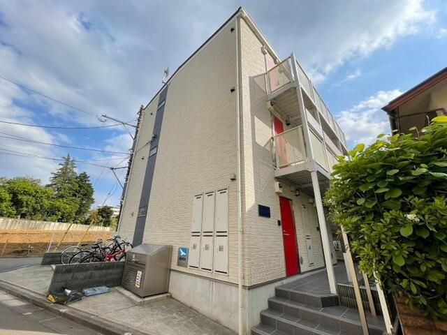 アパートメンズ３５の外観