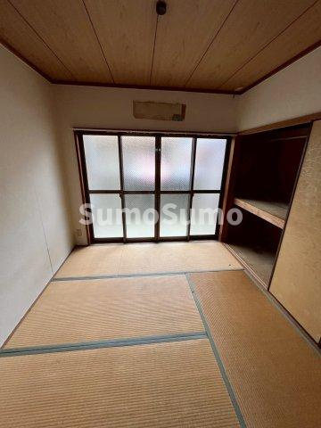 リバーサイド宮本の和室