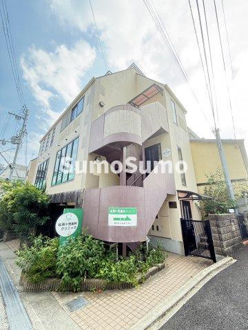 谷川ビルのエントランス