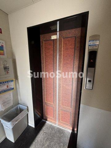 リヴェール阿波座のロビー