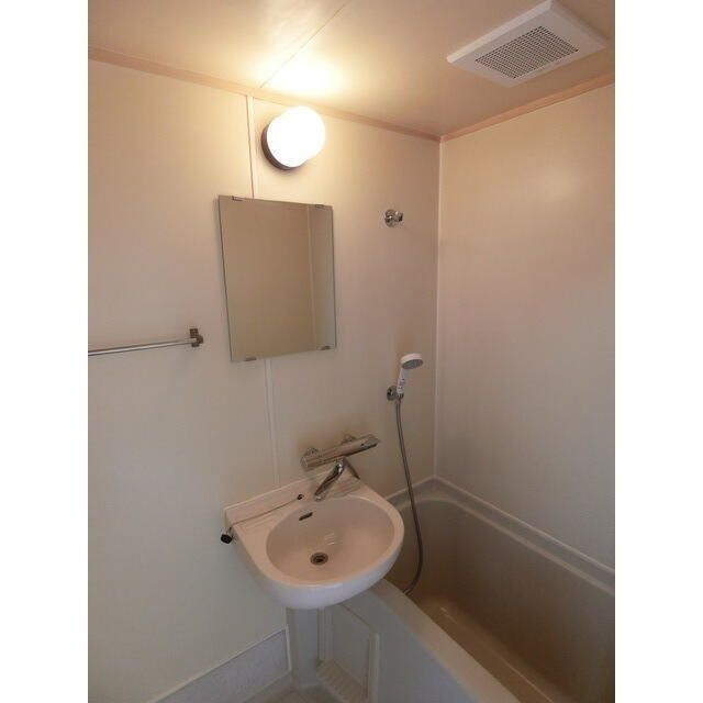 ハイム・ブルーメの浴室