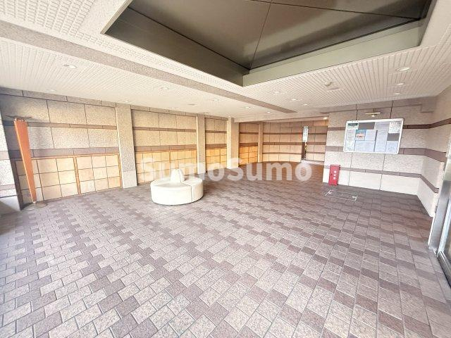 藤和ライブタウン住吉弐番館のロビー