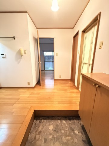 石町ハイツの居間・リビング