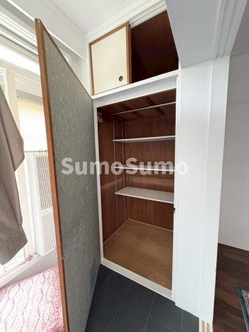 舞子片山住宅　５号棟の収納|専用の収納スペースです