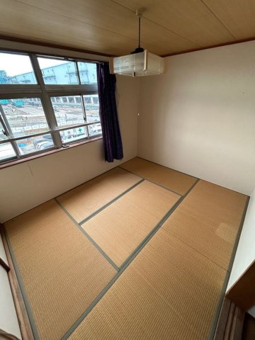 野田町田中マンションの和室