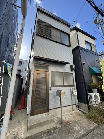 磯馴町4丁目戸建ての外観