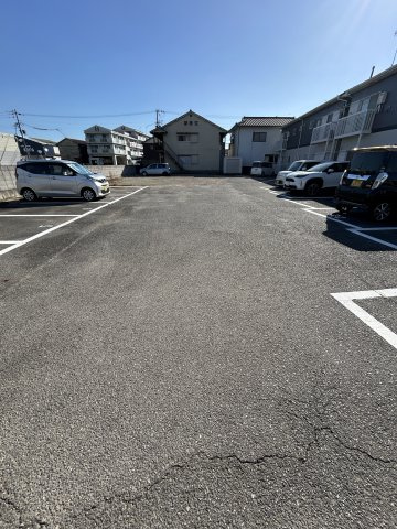 都美ハイツの駐車場