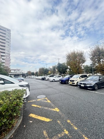 西神中央シティヒルズ　Ａの駐車場