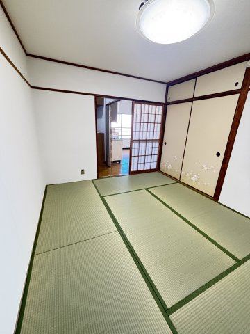 白川台グリーンハイツの和室