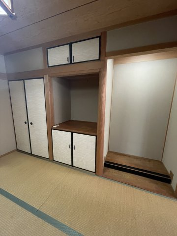 花隈町戸建の和室