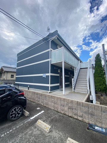 レオネクストセリバテール仁川Ⅱの外観