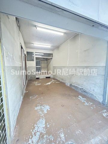 花川二丁目戸建の駐車場|車をお持ちの方に嬉しい駐車場付きの物件です