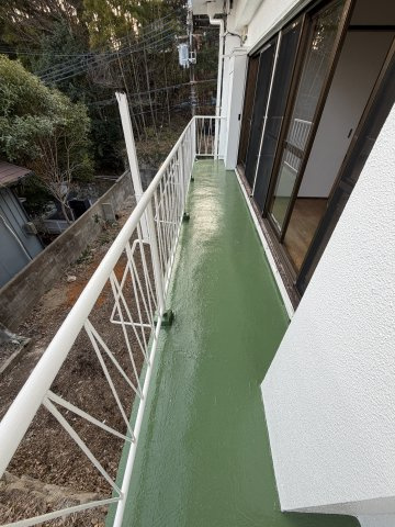 西村邸貸家のバルコニー