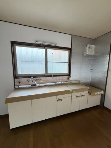 西村邸貸家のキッチン