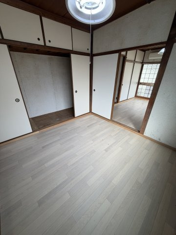 長田区高取山町アパートの寝室