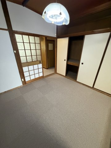 長田区高取山町アパートの和室