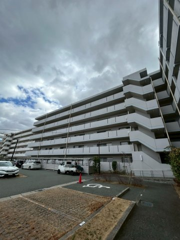 西宮櫨塚住宅　1号棟