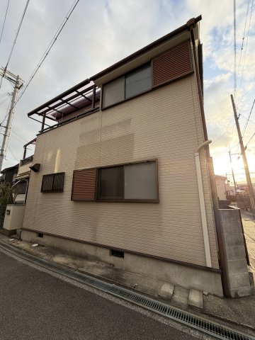 西代貸家の外観