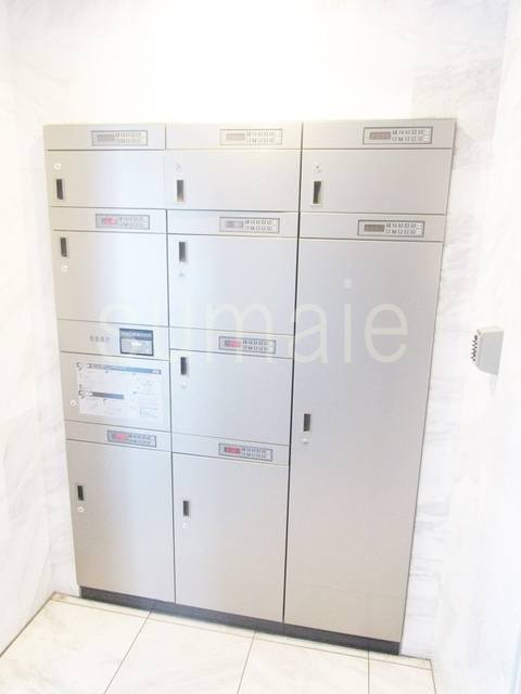 スパシエレジデンス1STのその他共用部分|便利な宅配BOXです☆