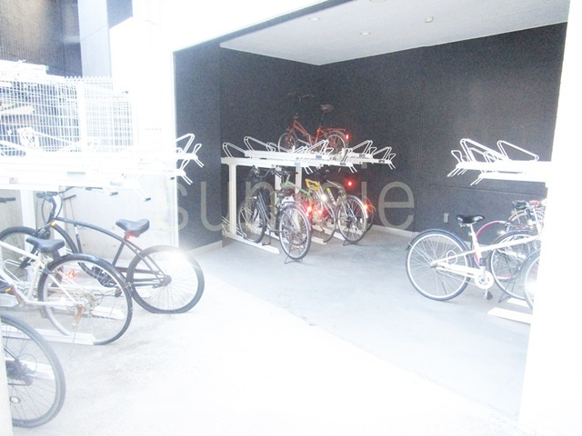 スパシエレジデンス1STのその他共用部分|駐輪場です☆