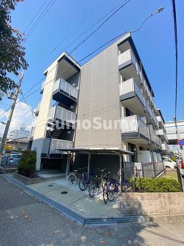 レオパレス鳴尾Bの外観