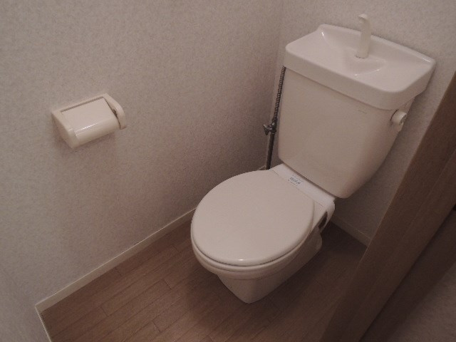 中山手ガーデンパレスＤ棟のトイレ