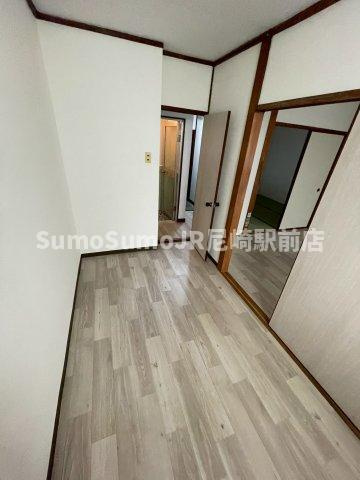 日和マンションのその他|おしゃれな居間です