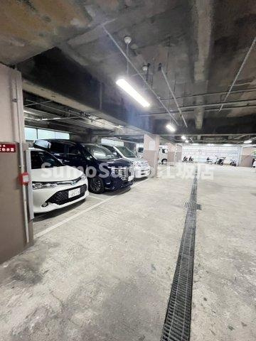 新大阪第一ダイヤモンドマンションの駐車場|駐車場があるので、車を買う予定の方も安心です