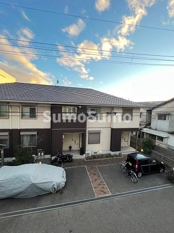 レオパレス松川の駐車場