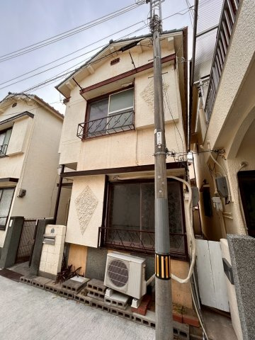 中道５丁目貸家の外観