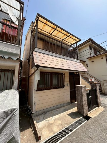 五色山２丁目貸家の外観