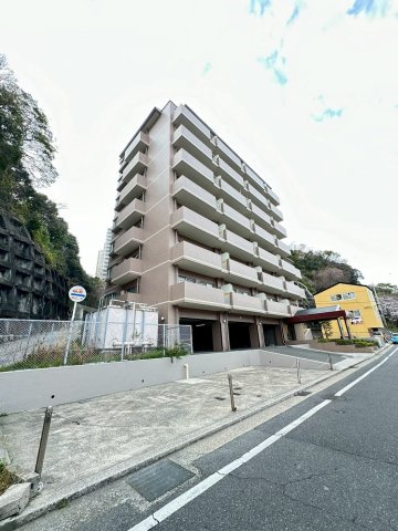 日宝アドニス塩屋の外観