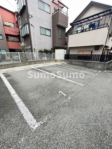 北仁川シティーハイツの外観|駐車場です