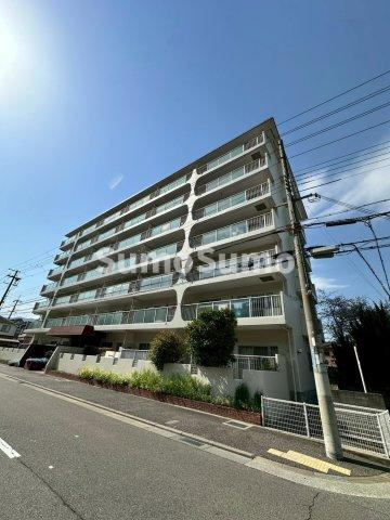 仁川スカイハイツの外観