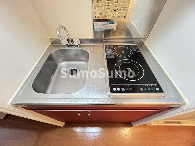 レオパレス西岡本のキッチン