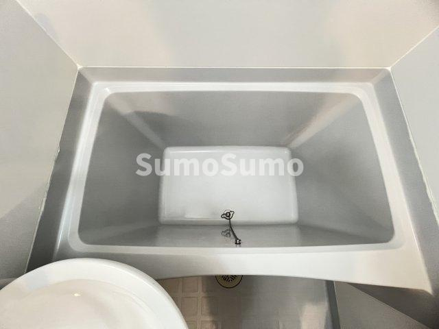 レオパレス西岡本の浴室