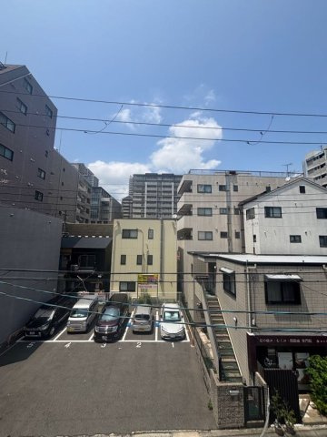 友田町メゾネット住宅の展望