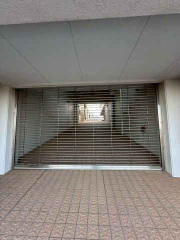 ワコーレ塩屋シーサイトヒルズの駐車場|駐車場に車を止められます