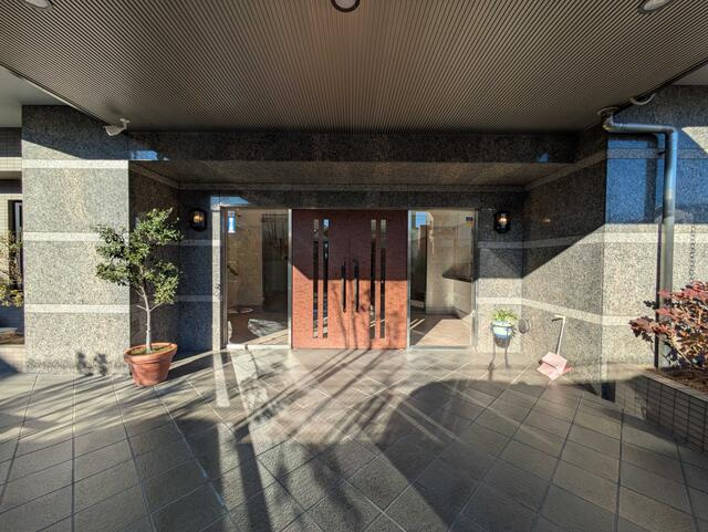 セレナハイム宇都宮市役所前セントラルビューのエントランス|高級感あるエントランス♪