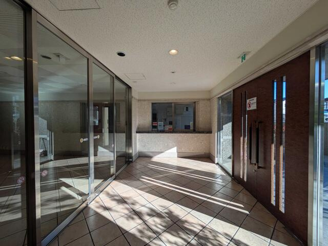 セレナハイム宇都宮市役所前セントラルビューのエントランス|オートロックなので安全面もＯＫ