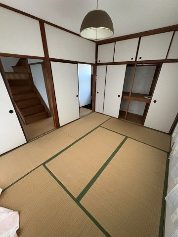 三原ハイツの和室