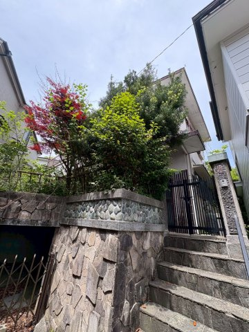 一里山町戸建て