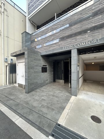 レオンコンフォート大阪ドームシティのエントランス