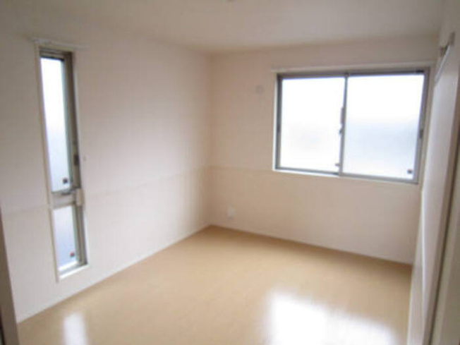 【洋室】 | GRANDSOREIL