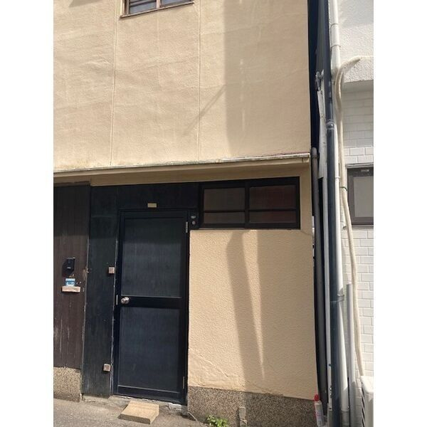 二宮町3丁目連棟住居(東2)