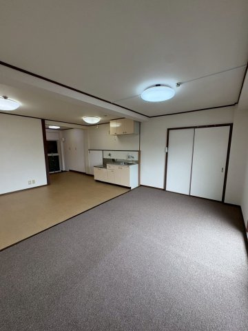 日星マンションの居間・リビング