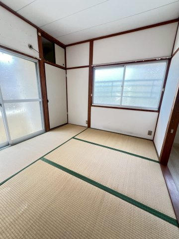 上葭原アパートの和室