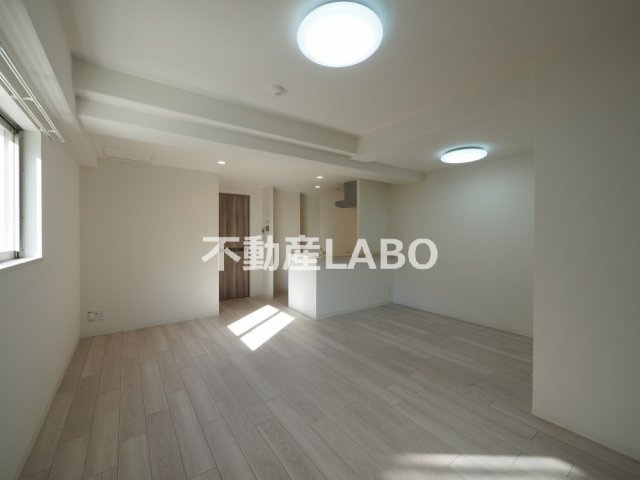 SUNREGIS　NAMBAの寝室